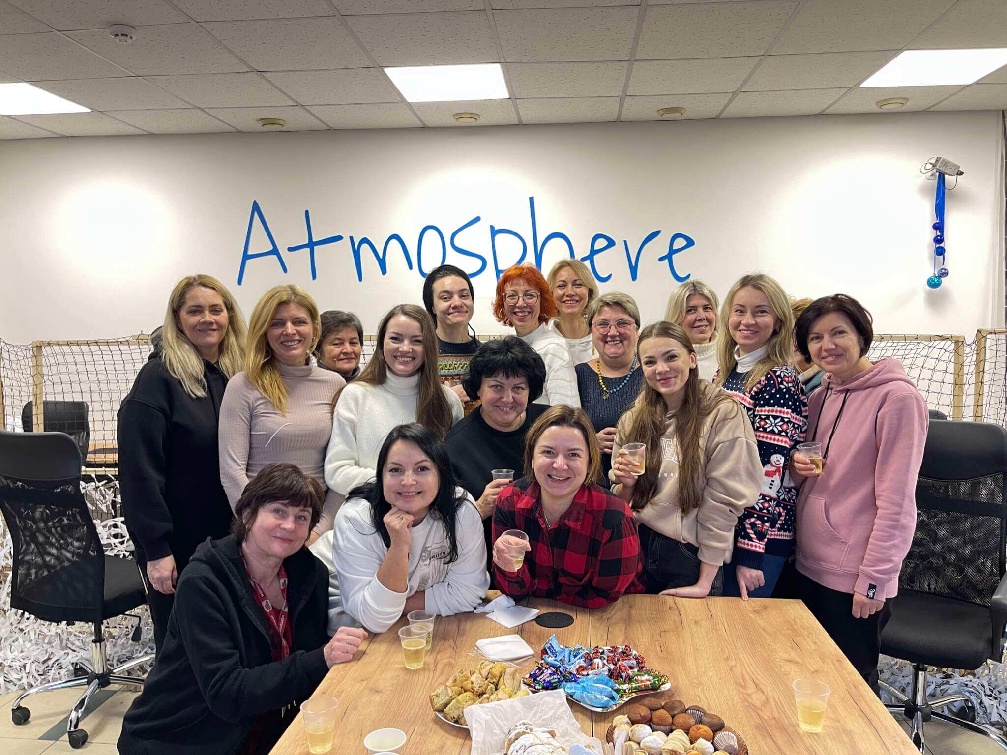 Плетіння маскувальних сіток в Атмосфері